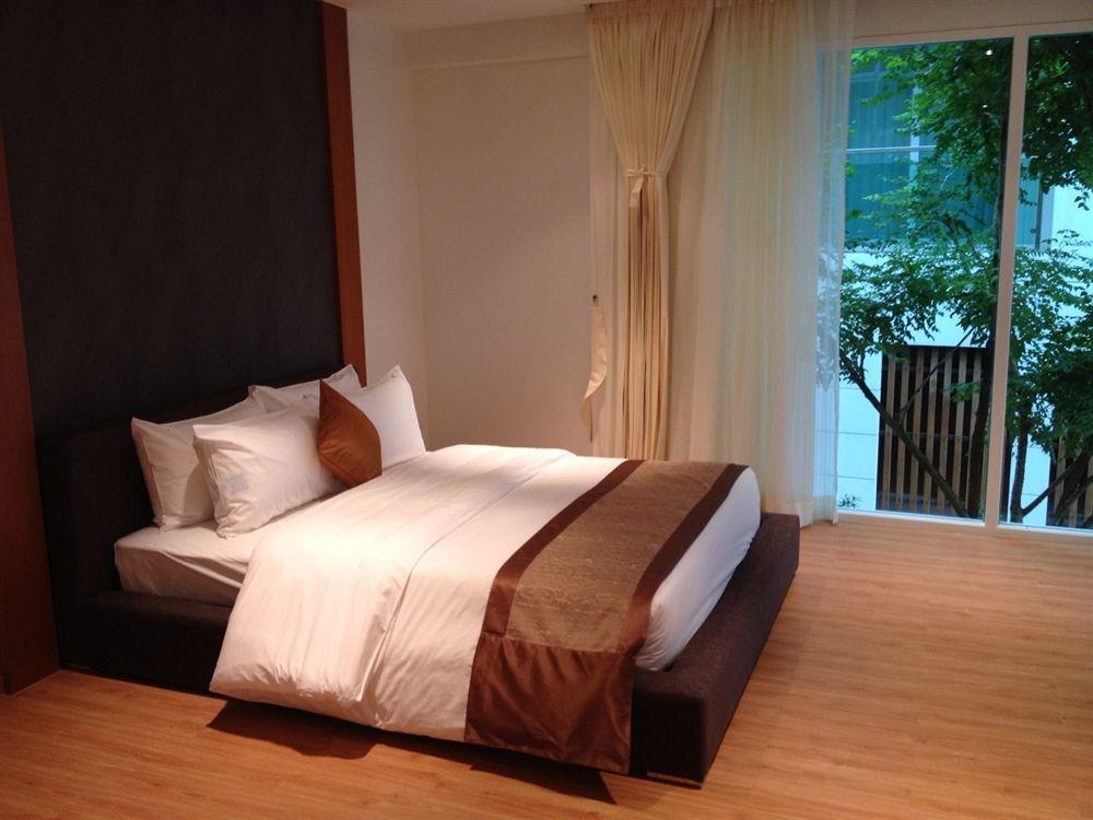 The Privilege Residence Patong Экстерьер фото