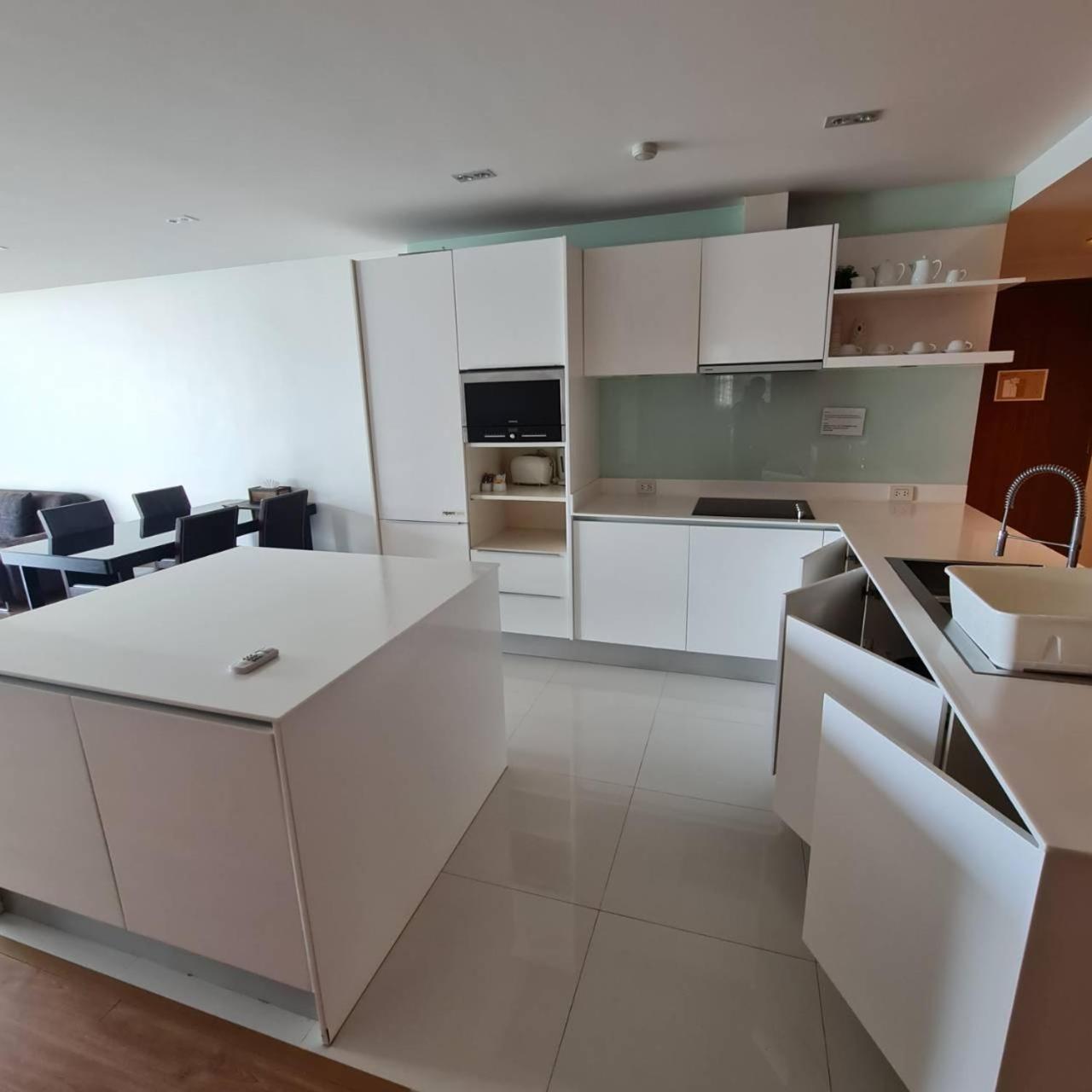 The Privilege Residence Patong Экстерьер фото