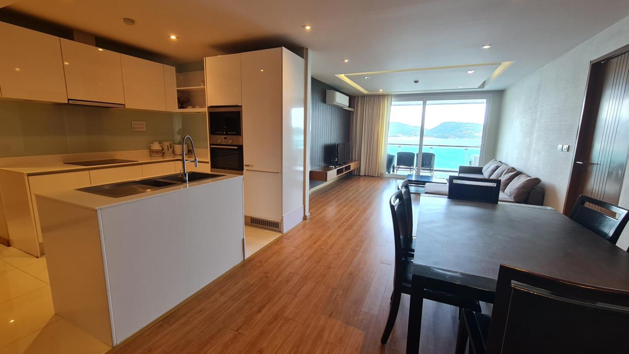 The Privilege Residence Patong Экстерьер фото