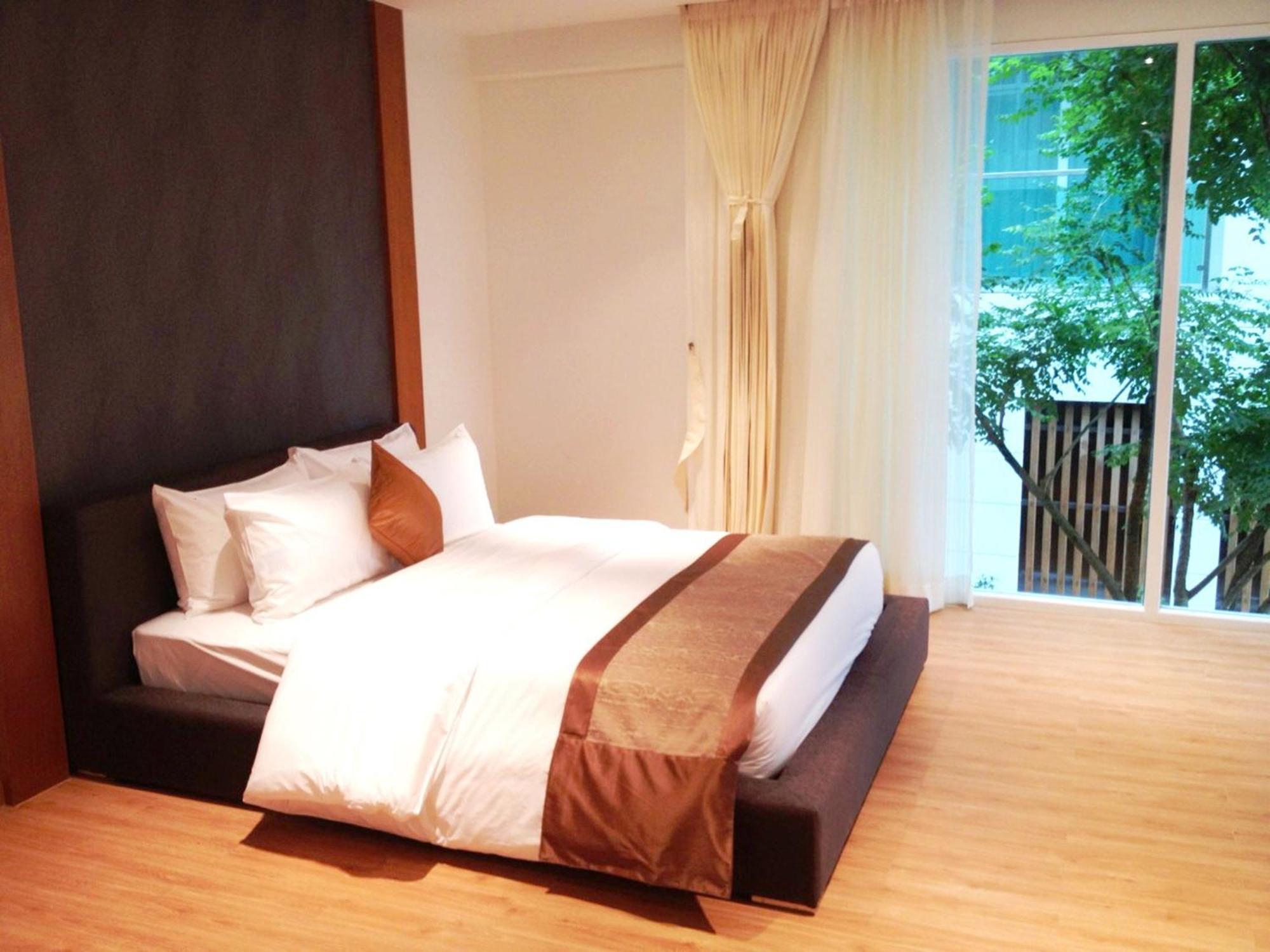 The Privilege Residence Patong Номер фото