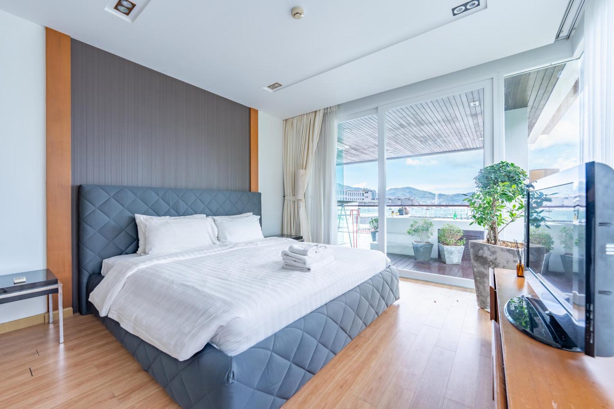 The Privilege Residence Patong Экстерьер фото